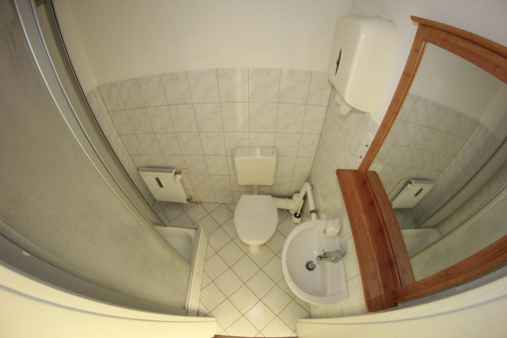 Schlafraum Apartment Berlin Exterior foto